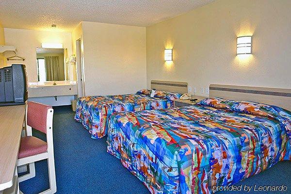 Super 6 Inn & Suites Pensacola Ferry Pass Ngoại thất bức ảnh