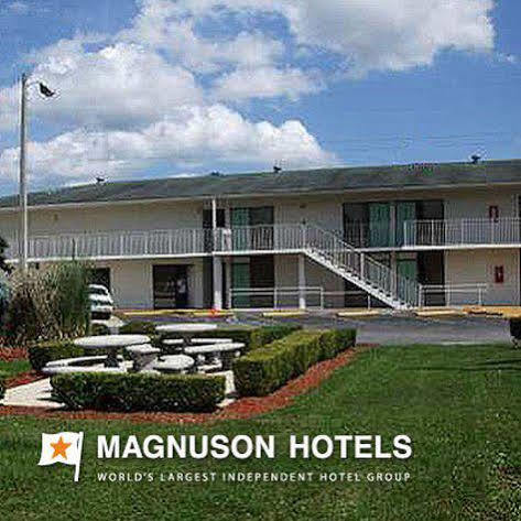 Super 6 Inn & Suites Pensacola Ferry Pass Ngoại thất bức ảnh