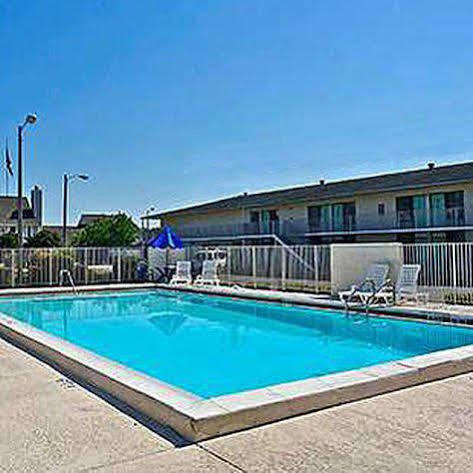 Super 6 Inn & Suites Pensacola Ferry Pass Ngoại thất bức ảnh